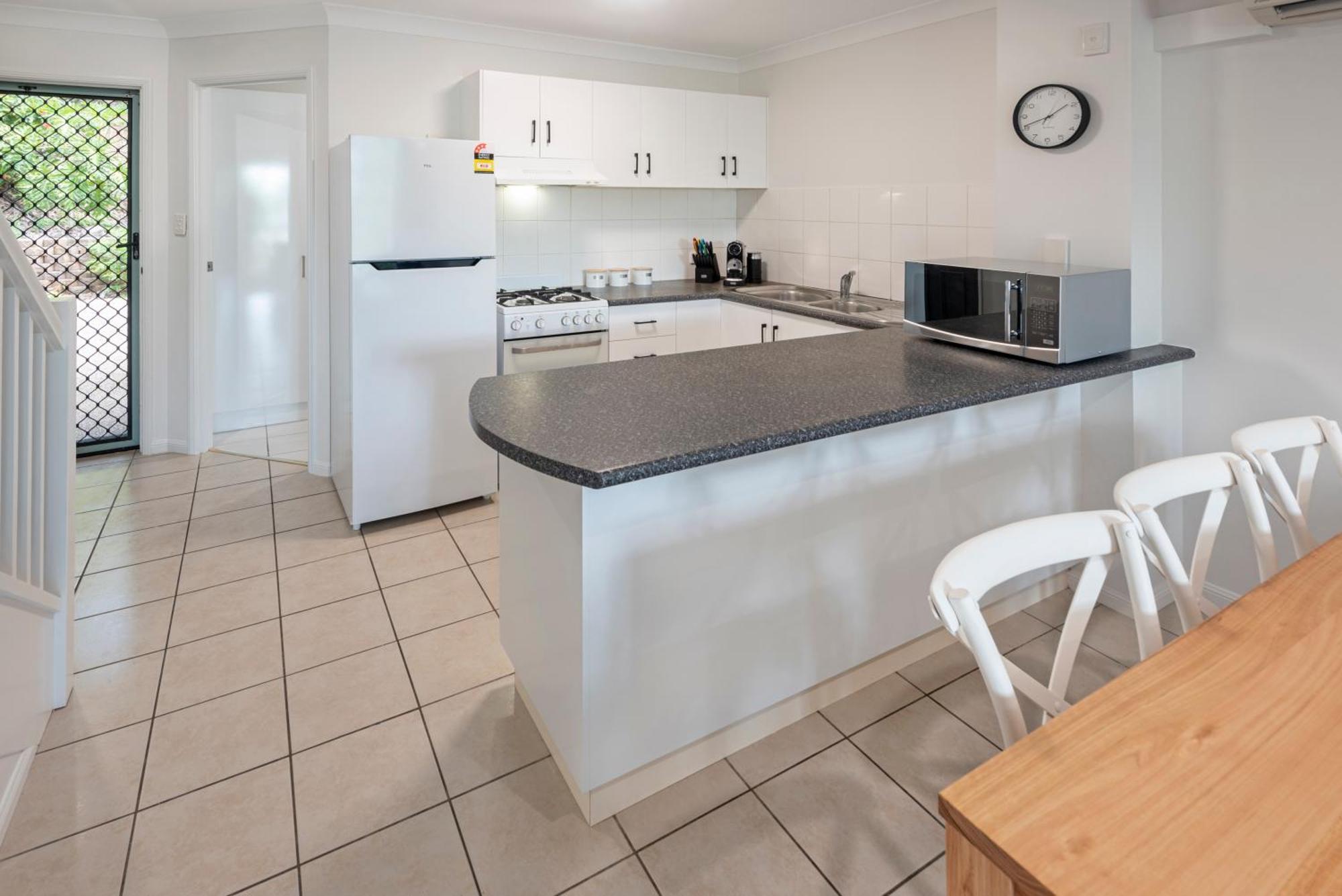 Sunset Waters Apartments جزيرة هاميلتون المظهر الخارجي الصورة