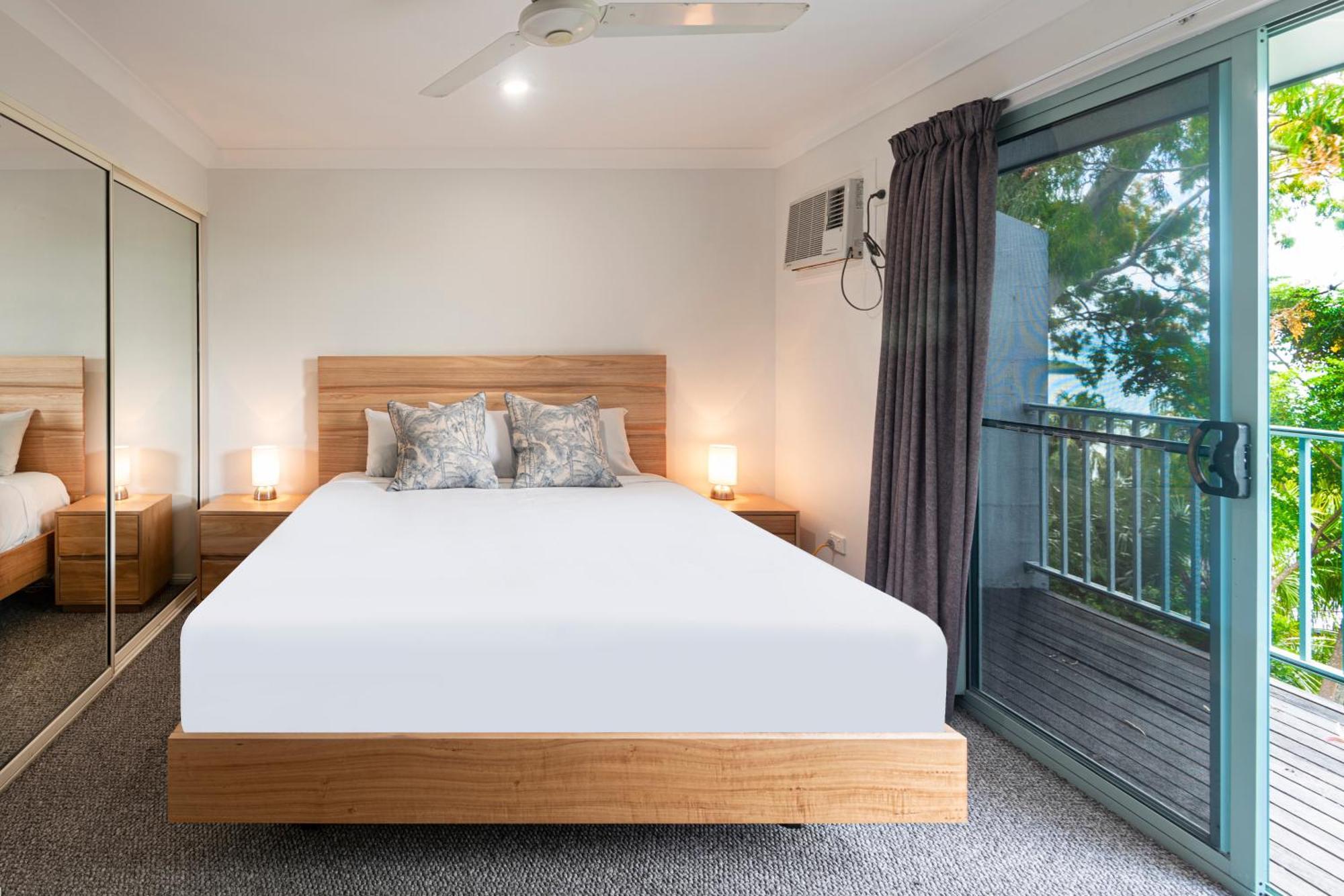 Sunset Waters Apartments جزيرة هاميلتون المظهر الخارجي الصورة