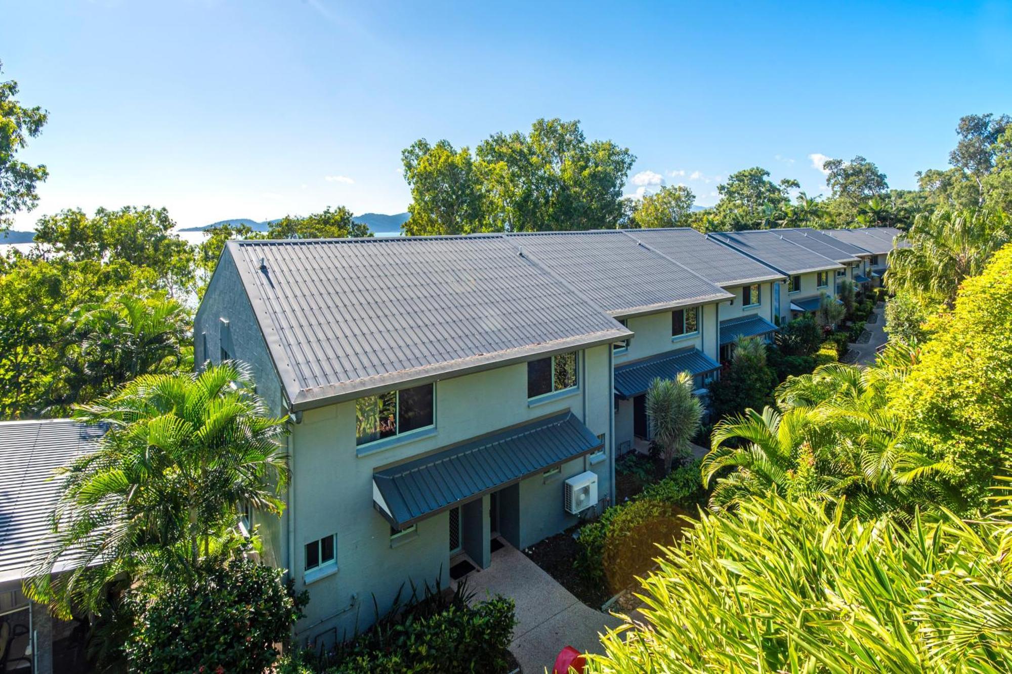 Sunset Waters Apartments جزيرة هاميلتون المظهر الخارجي الصورة